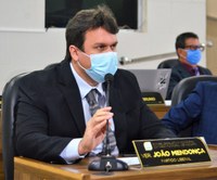 Vereador João Mendonça busca melhoria na infraestrutura para as Avenidas 8 e 9 do Marabaixo II