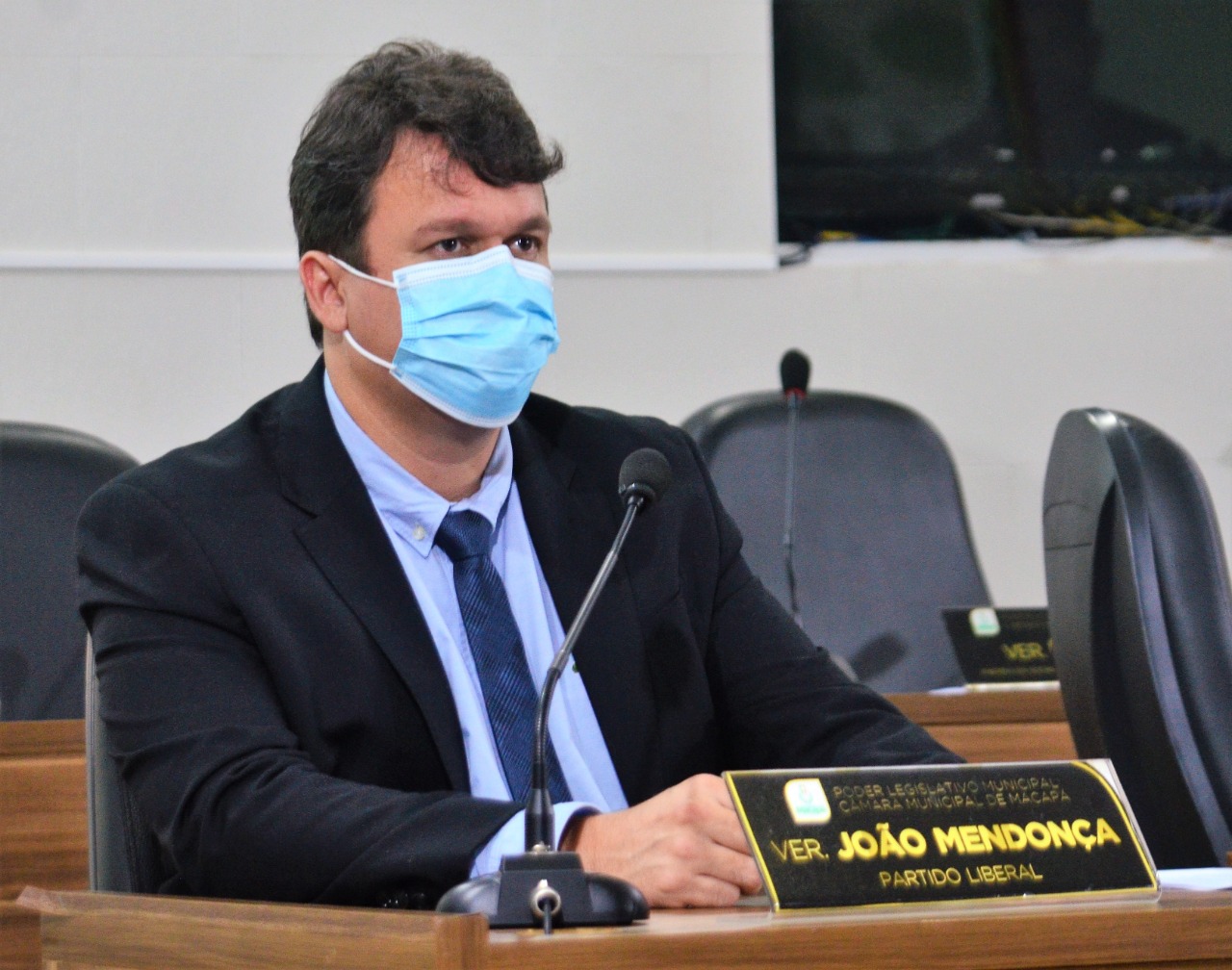 Vereador João Mendonça pede ampliação de linhas de ônibus para o Infraero II