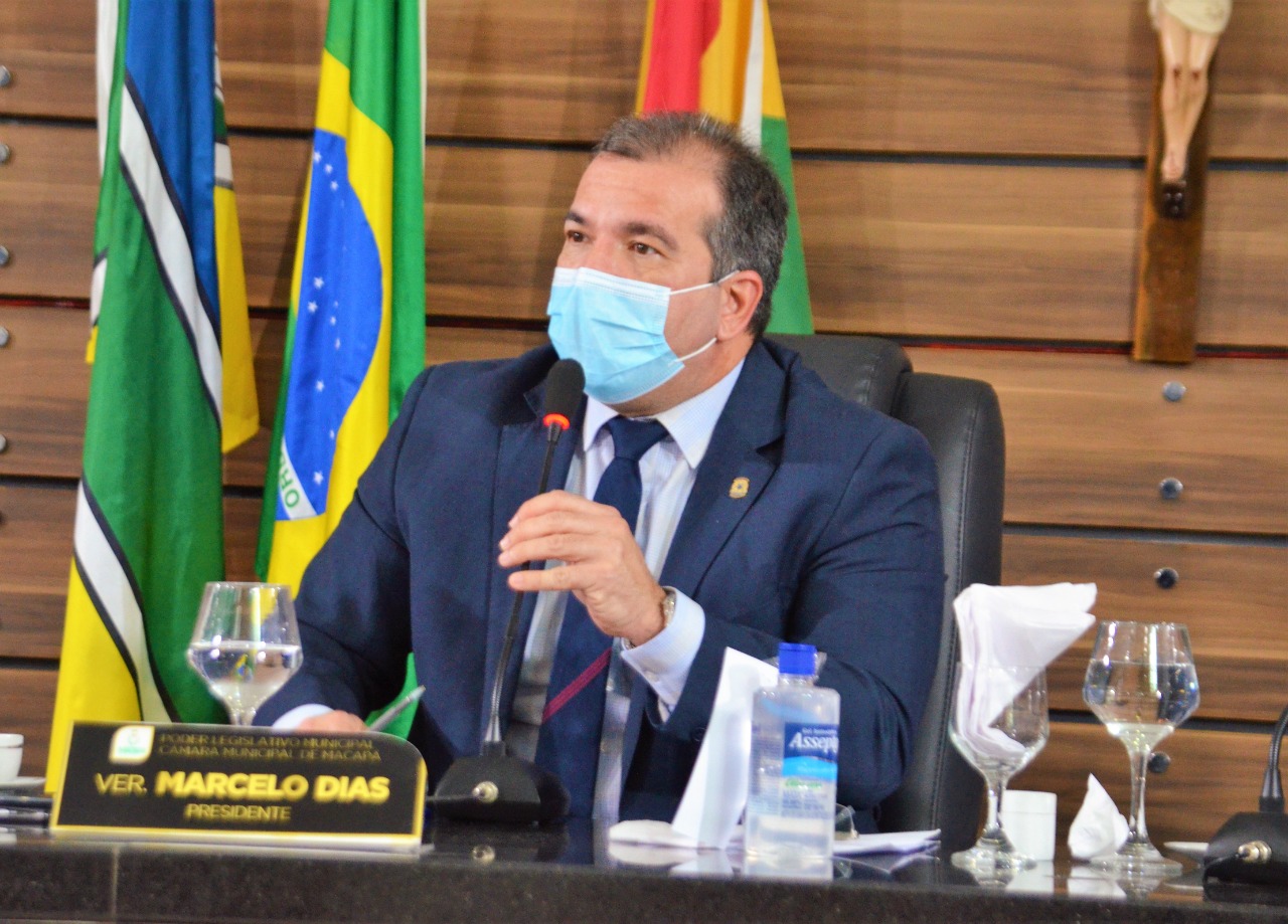 Vereador Marcelo Dias cobra melhorias de vias públicas no Centro, Marabaixo II e Novo Buritizal
