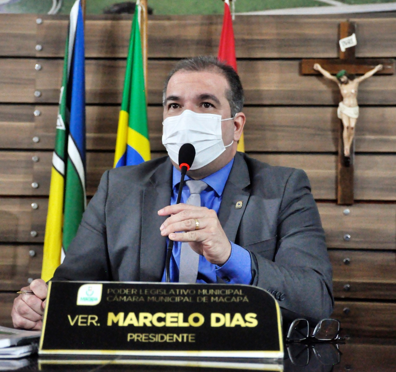 Vereador Marcelo Dias concede honrarias a autoridades, personalidades e redes de supermercados