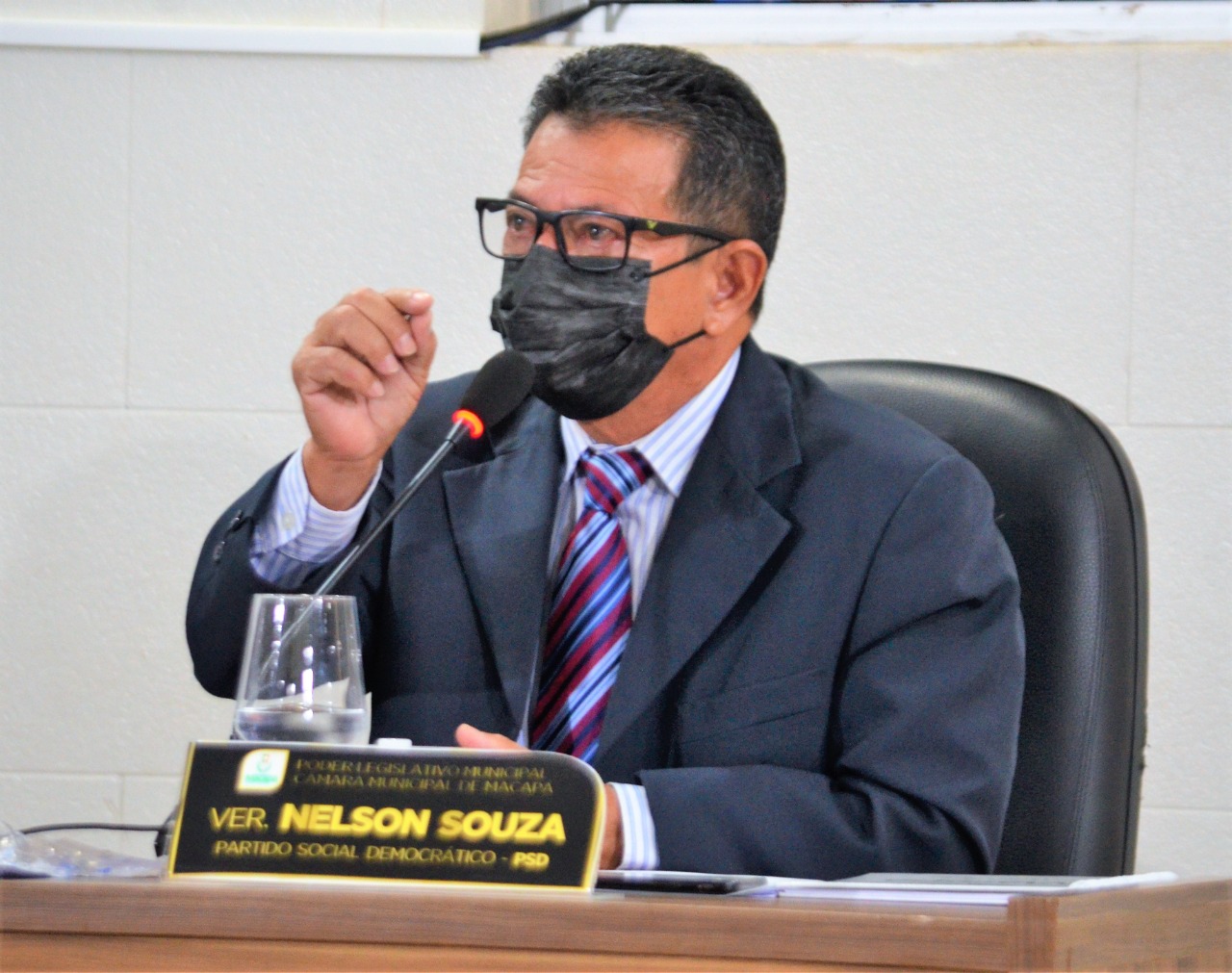 Vereador Nelson Souza busca de melhorias para as ruas dos Bairros Congós e Muca