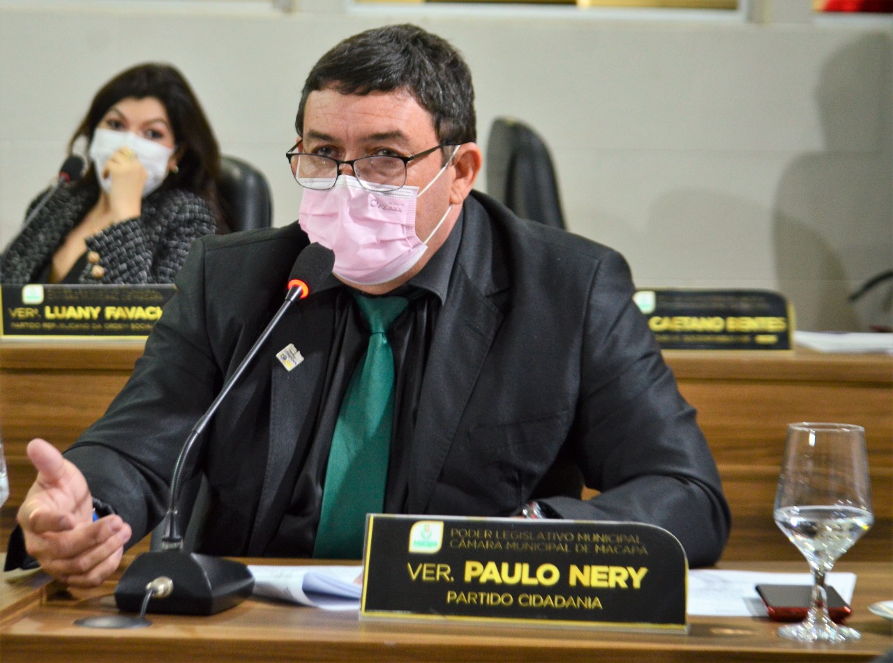Vereador Paulo Nery concede títulos honoríficos a dois profissionais da Saúde