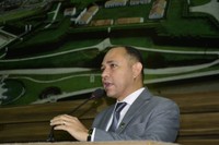 Vereador Professor Rodrigo leva projeto “Entardecer pela Vida” ao bairro Jardim Felicidade 