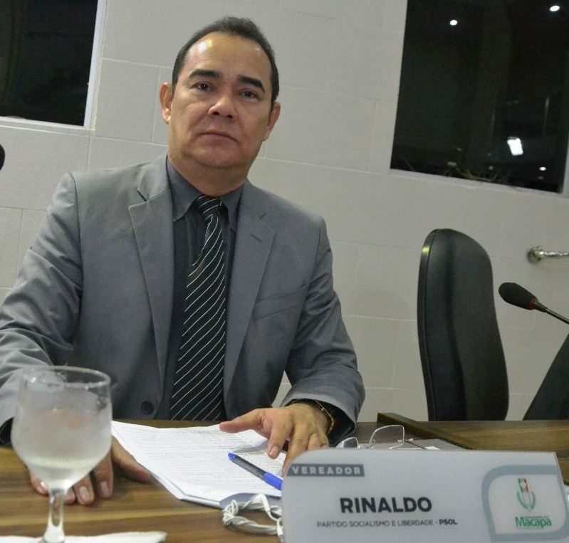 Vereador Rinaldo Martins provoca debate sobre cotas para negros em concursos públicos