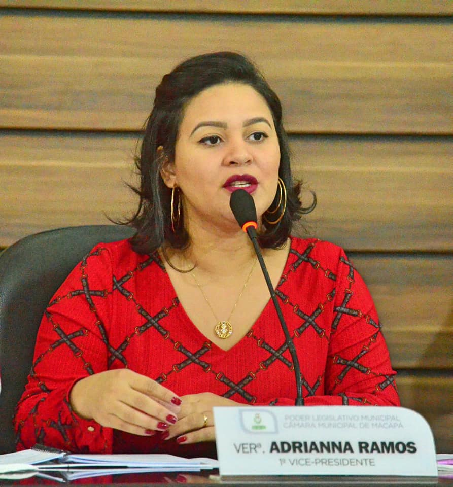 Vereadora Adrianna Ramos aponta problemas na capital e encaminha pedidos de soluções