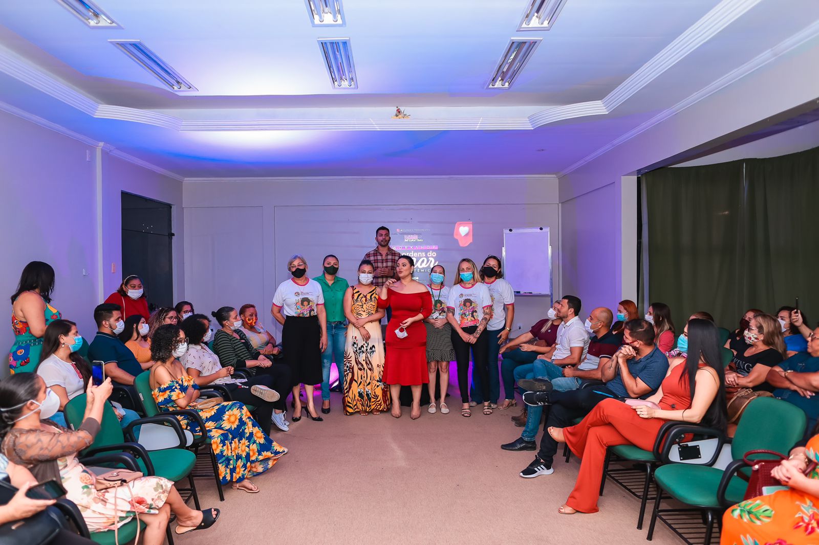 Vereadora Adrianna Ramos realiza workshop com tema voltado para a Terapia do Amor