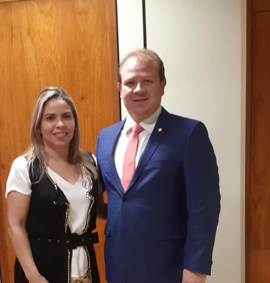 Vereadora Bruna Guimarães articula em Brasília recursos para asfaltar São Joaquim do Pacuí