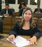 Vereadora Bruna Guimarães defende melhorias para diversos bairros de Macapá