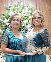 Vereadora de Macapá Patriciana Guimarães ganha Prêmio " Mulher do Ano"