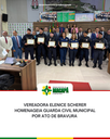 Vereadora Elenice Scherer homenageia Guarda Civil Municipal por ato de bravura 