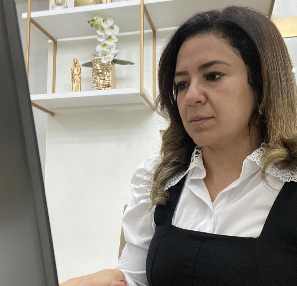 Vereadora Maraína Martins pede asfalto para os bairros Parque dos Buritis e Sol Nascente