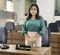 Vereadora Maraína Martins pede faixa para pedestre na Rua José Tupinambá, no Perpétuo Socorro