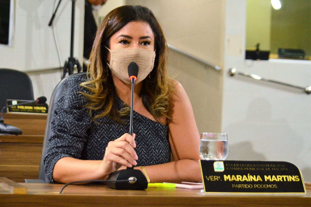 Vereadora Maraína Martins pede sinalização em ruas dos Bairros Brasil Novo e Novo Buritizal