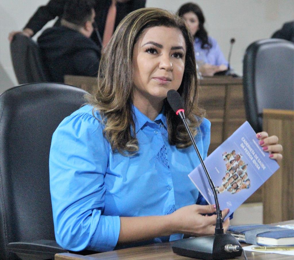 Vereadora Maraína Martins provoca debate na CMM sobre o Alzheimer no Amapá