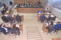 Vereadores aprovam matérias e discutem a economia do município na pandemia da COVID-19