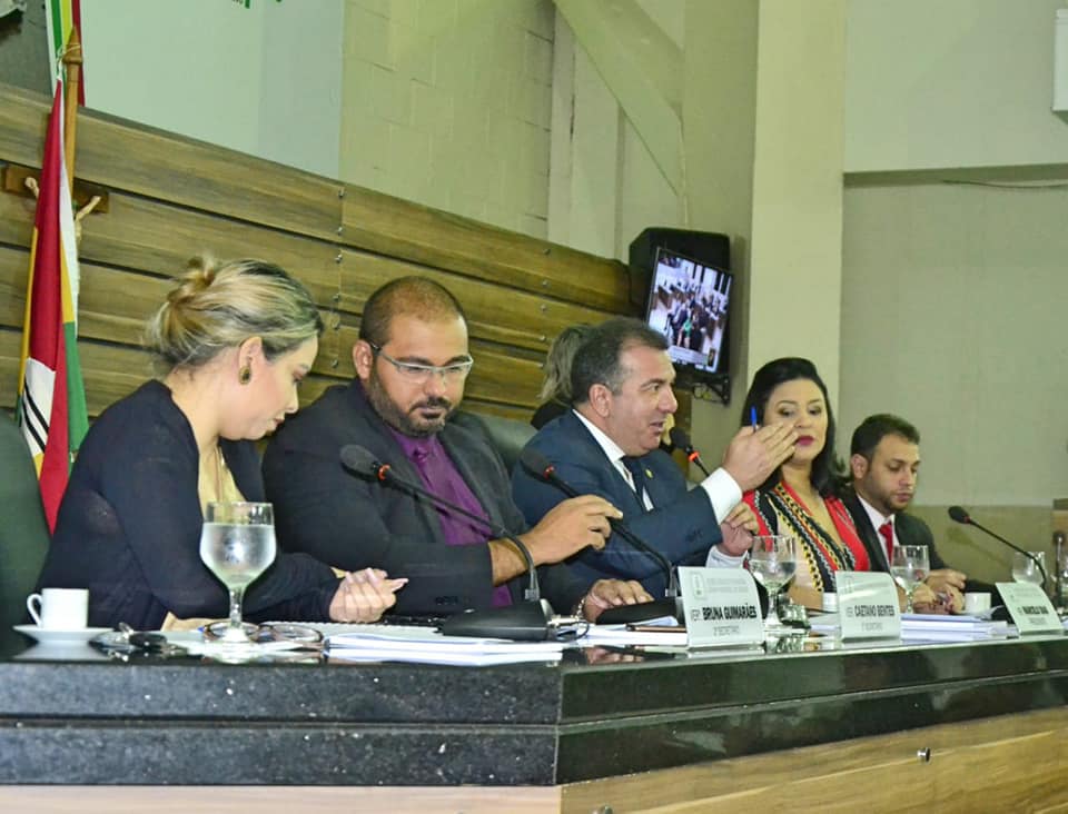 Vereadores aprovam PL que autoriza a oferta dos serviços de água e esgoto pela Prefeitura de Macapá