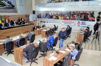 Vereadores aprovam PL`s que beneficiam trabalhadores da Educação de Macapá
