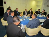 Vereadores articulam em Brasília, implantação do Sistema Interlegis e canal da TV Senado na Câmara Municipal de Macapá.