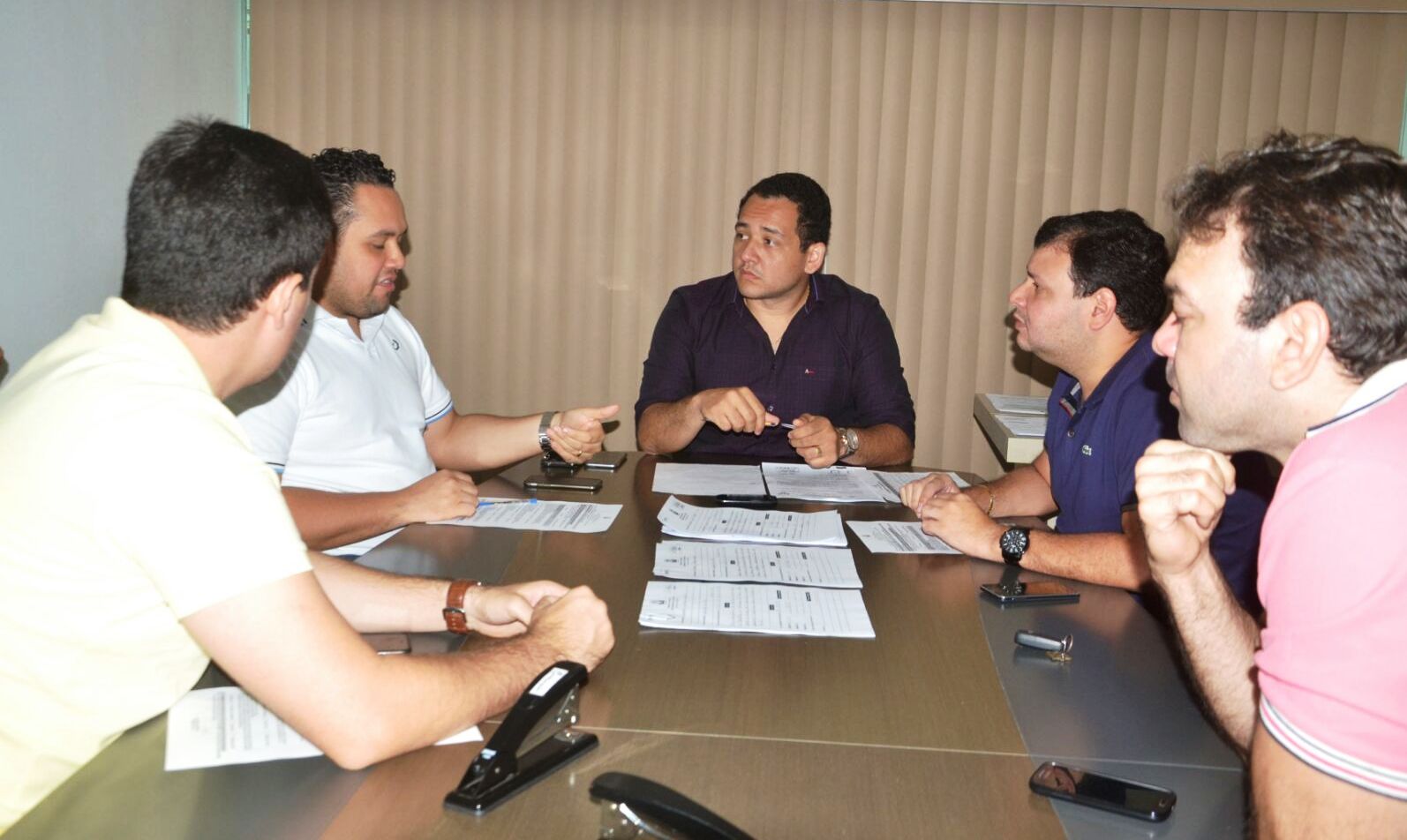 Vereadores consideram abusivo o aumento da passagem de ônibus em Macapá.