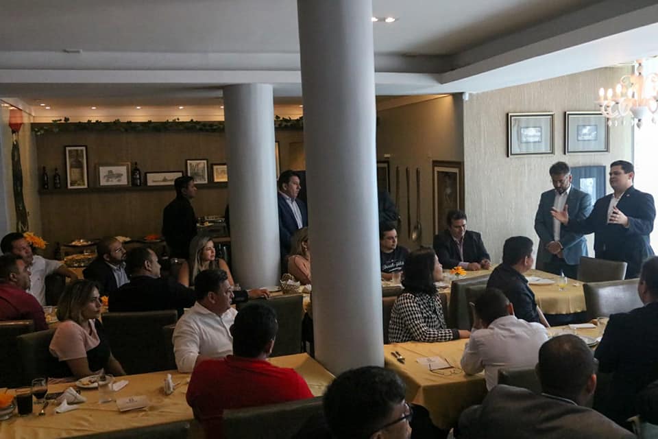 Vereadores de Macapá participam de encontro com o presidente do senado Davi Alcolumbre.