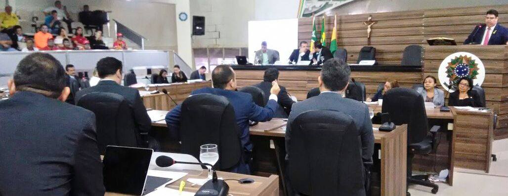 Vereadores debatem as problemáticas que afetam a população de Macapá