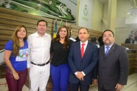 Vereadores debatem políticas públicas para a pessoa autista.