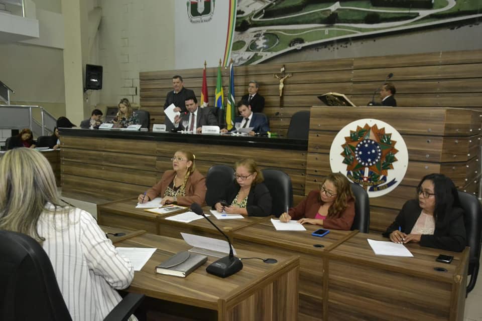 Vereadores discutem as problemáticas da capital