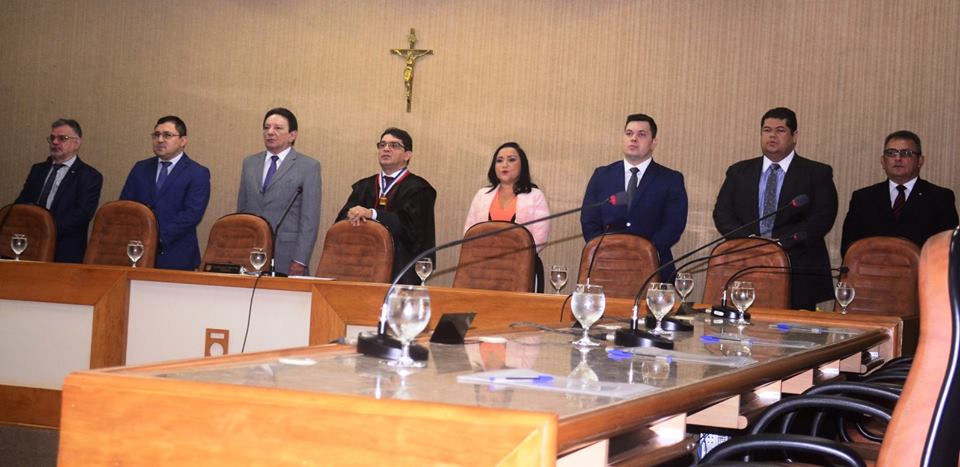 Vereadores participam da posse do desembargador João Guilherme Lages