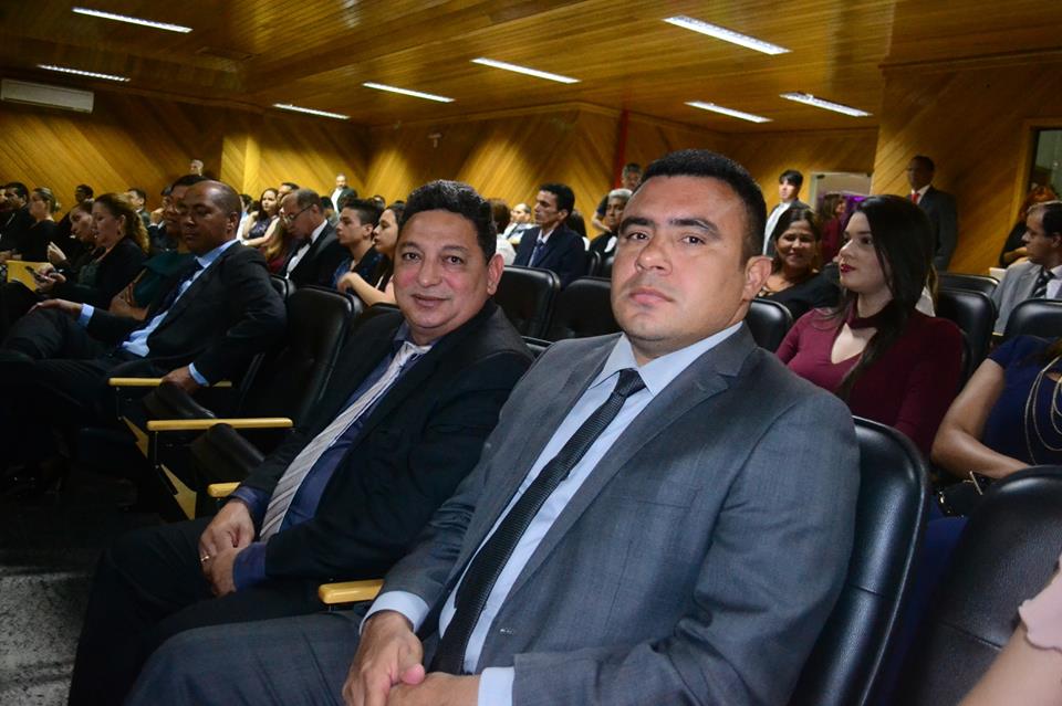 Vereadores participam da posse dos novos dirigentes do TRE-AP.