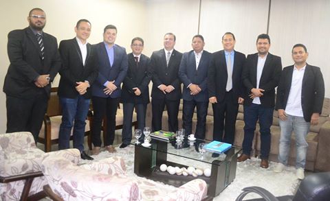 Vereadores são recebidos pelo presidente do Tribunal de Justiça do Amapá.