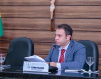 Yuri Pelaes evidencia problemas da cidade na CMM.