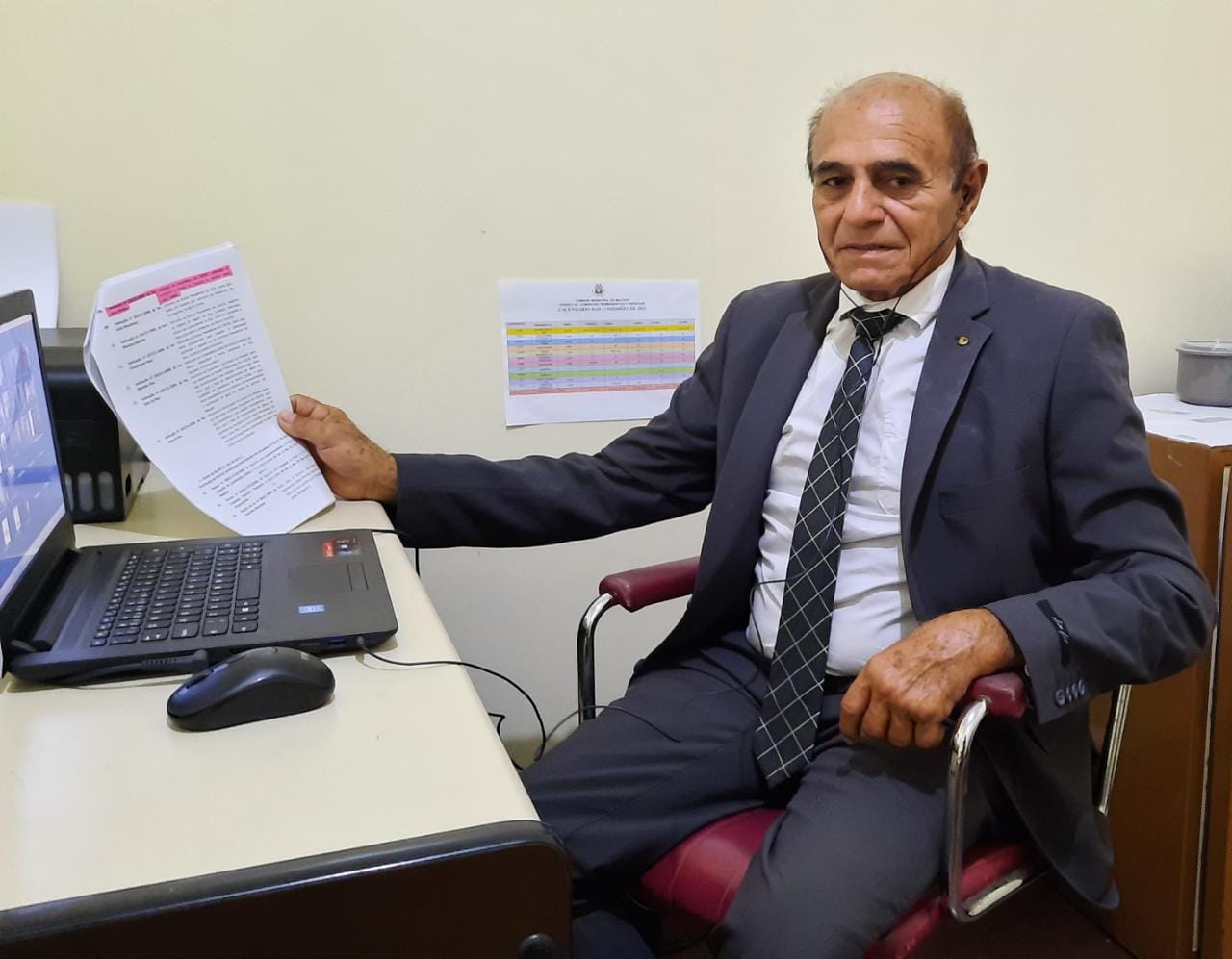 Zeca Abdon solicita a criação do hospital público veterinário municipal e a implantação dos Castramóvel